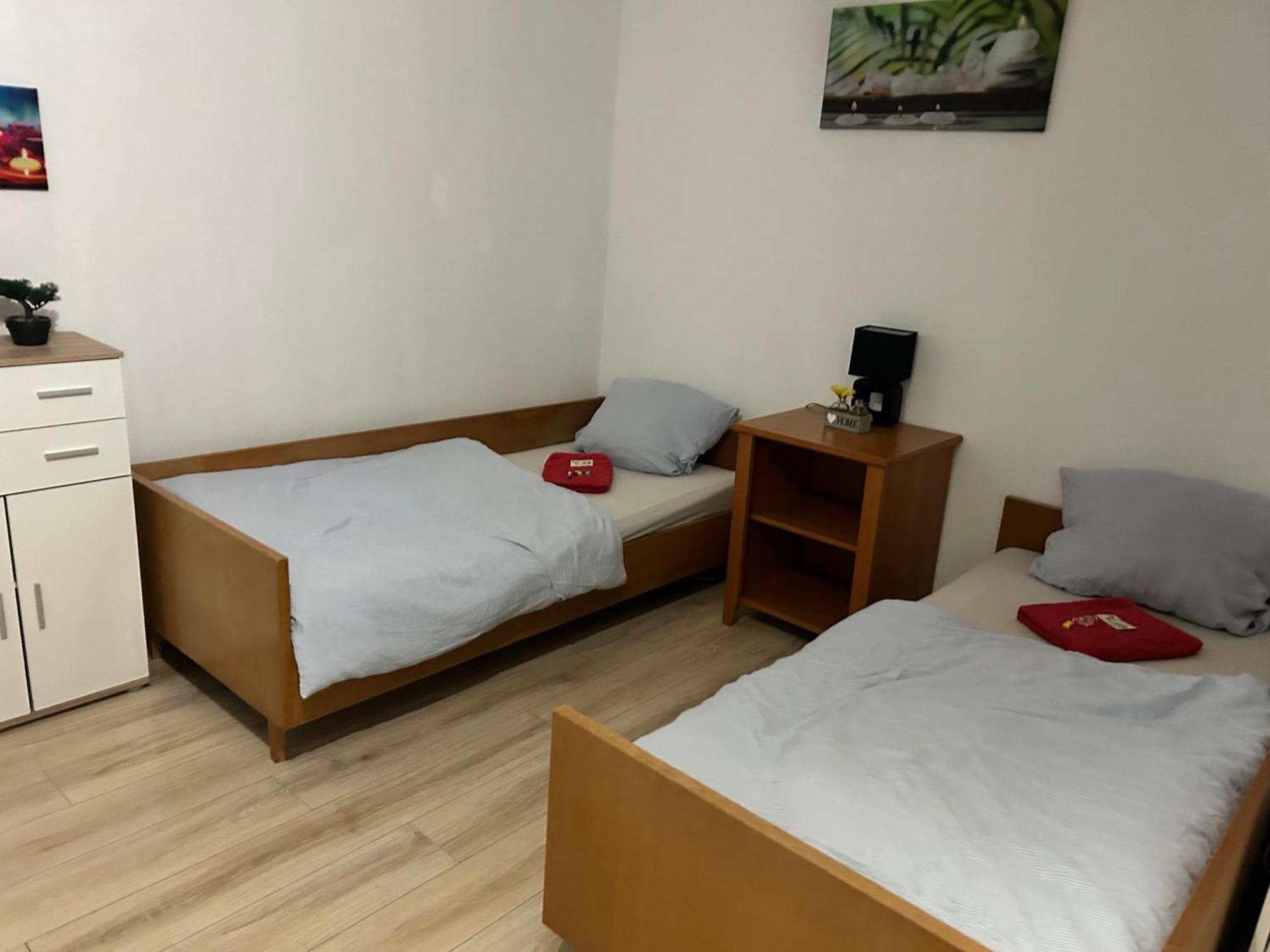 2-5 Bettzimmer Креглінген Екстер'єр фото